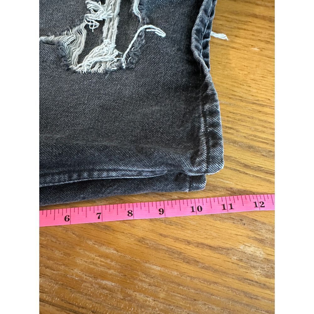 Levi Strauss & Co. Women's Jeans Shorts W30 - Picture 8 of 11